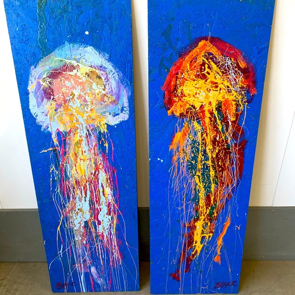Twin jelly-fish paintings - Picture 1 of 5